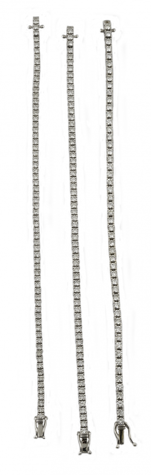 Pulsera rivière de brillantes que suman 4,90 ct aprox en mo