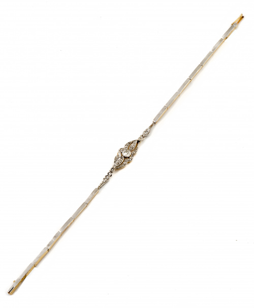 Pulsera Art Decó con centro lobulado de brillantes con deco