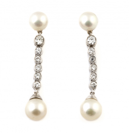 Pendientes largos con riviere de chatones de billantes entr