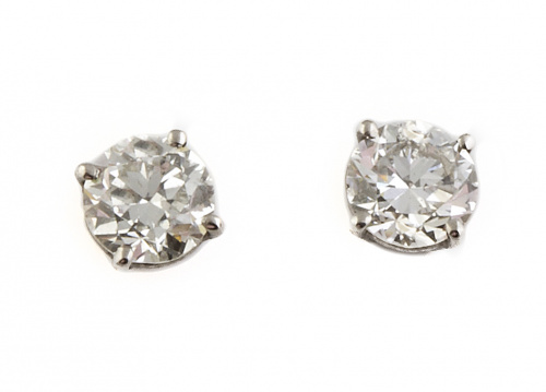 Pendientes dormilonas con solitarios de brillante de peso e