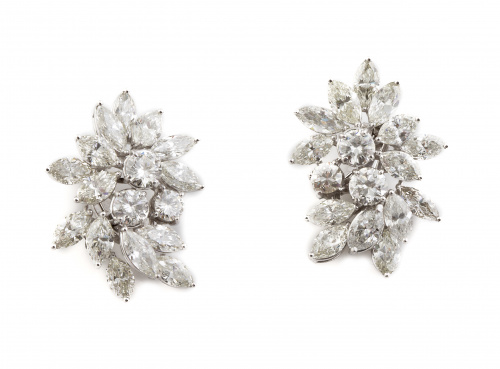 Pendientes de brillantes y navettes con diseño de flores y 