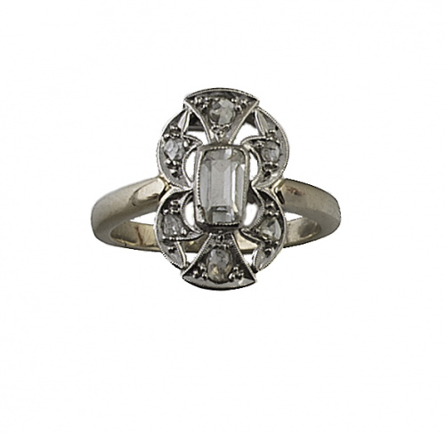 Sortija lanzadera Art-Decó con diamante talla esmeralda cen