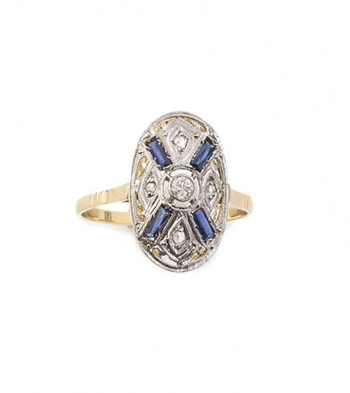 Sortija lanzadera Art-Decó ovalada con diamantitos y aspas 