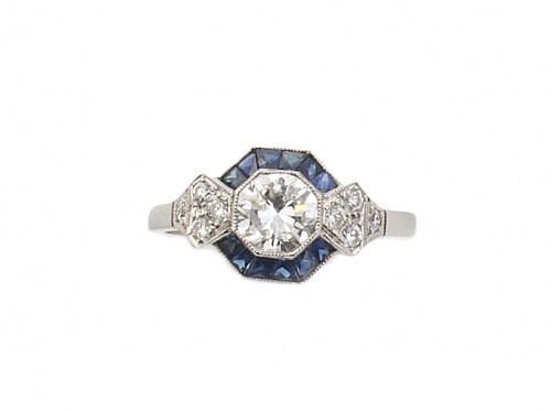 Sortija estilo Art-Decó con brillante de 0,96 ct, rodeado d