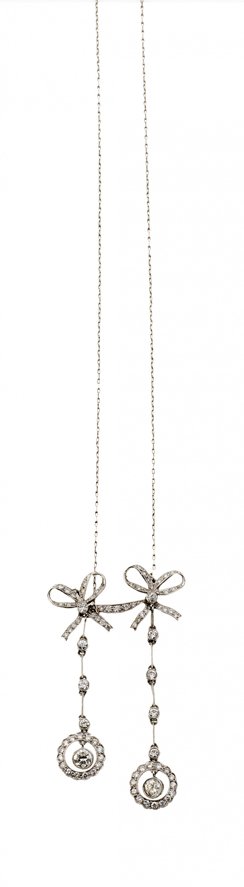 Pendentif Belle Époque de brillantes, con dos lazos de los 