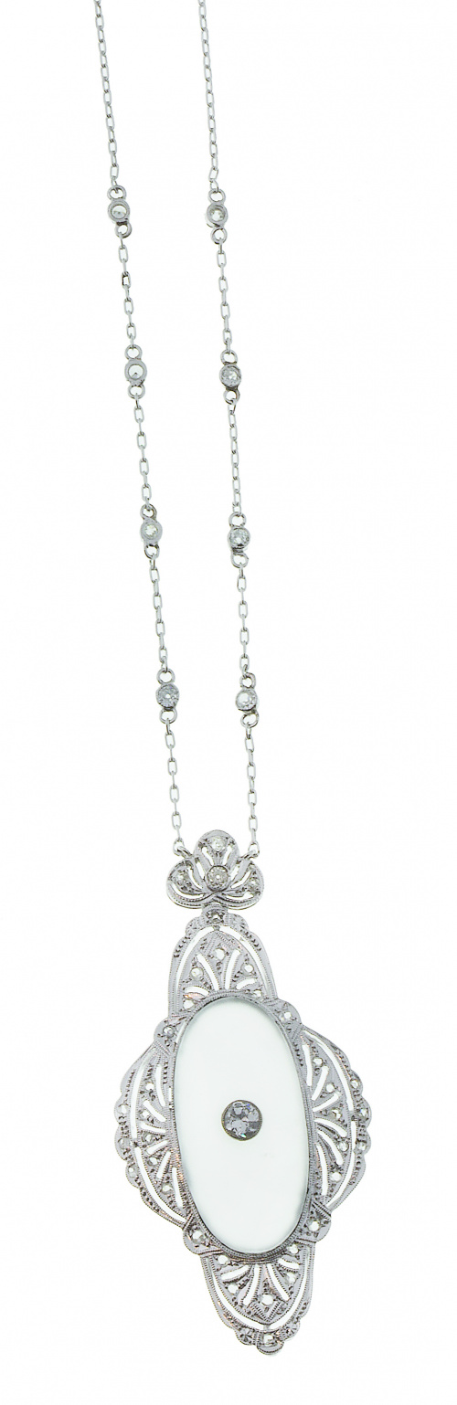 Pendentif estilo Art-Decó con óvalo central de cristal de r