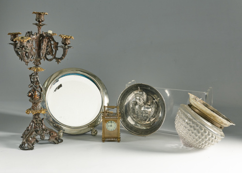 Reloj de carruaje en bronce y strass, S. XX.