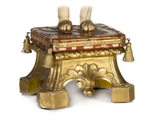 “Niño Jesús salvador del mundo” Escultura en marfil tallad