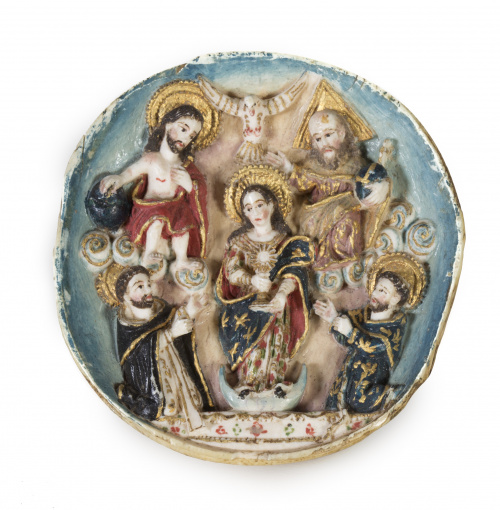 Conjunto de tres esferas excavadas en marfil tallado y poli