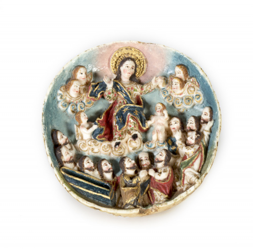 Conjunto de tres esferas excavadas en marfil tallado y poli