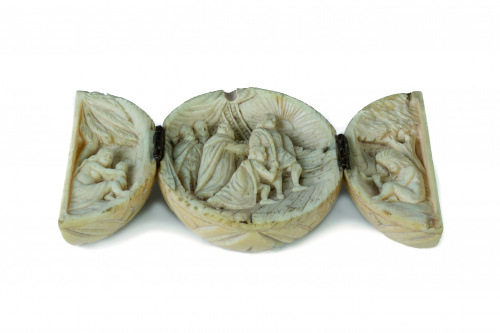 Esfera excavada abridera, en marfil tallado Escuela coloni