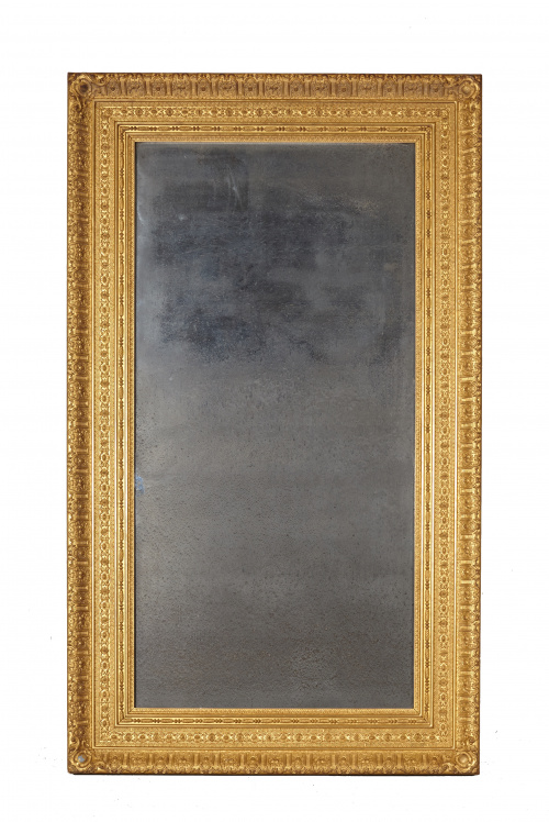 Espejo rectangular de madera estucada y dorada.Trabajo fra