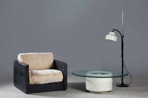 Pareja de sillones de madera lacada de negro, S. XX