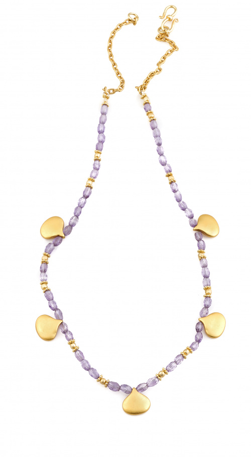 Collar de amatistas facetadas con lágrimas colgantes de pla