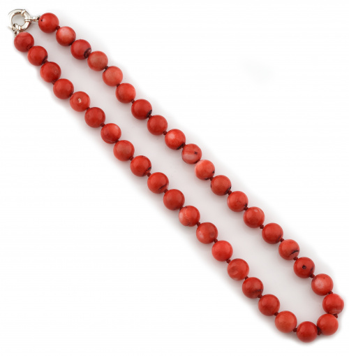 Collar de cuentas esféricas de coral de rama de 11 mm con c
