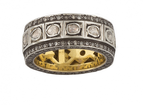 Sortija alianza completa de diamantes rosas de talla irregu