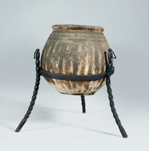 Tinaja hispanoárabe en terracota.