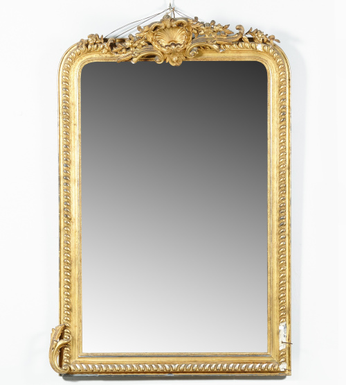 Espejo en madera tallada y dorada,Trabajo español, mediad