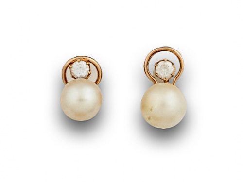 Pendientes tu y yo con símil de perla y strass en oro de 18