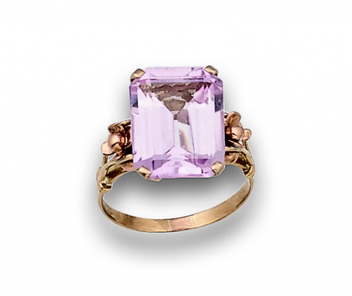 Sortija años 40 con rosa de Francia de color claro en oro d