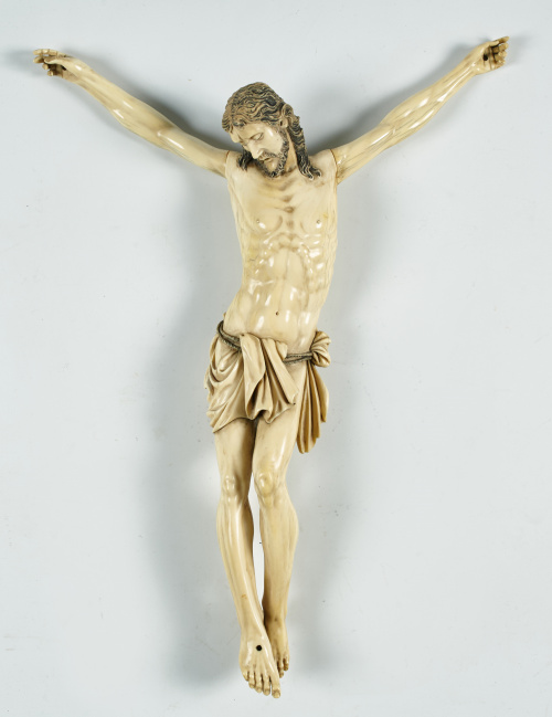 Cristo en marfil tallado y policromadoff. S. XIX