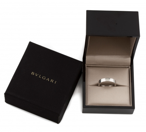Alianza “MERRYME” de BVLGARI en platino 
