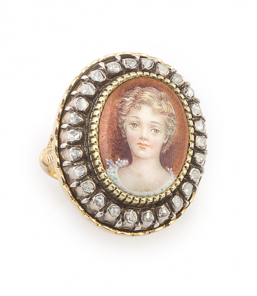 Conjunto de pendientes y sortija de estilo Isabelino con es