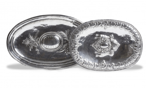 Bandeja oval Carlos IV de plata en su color, decoración de 