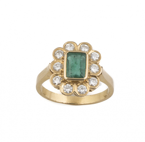 Sortija con esmeralda de talla rectangular  de 1 ct aprox o