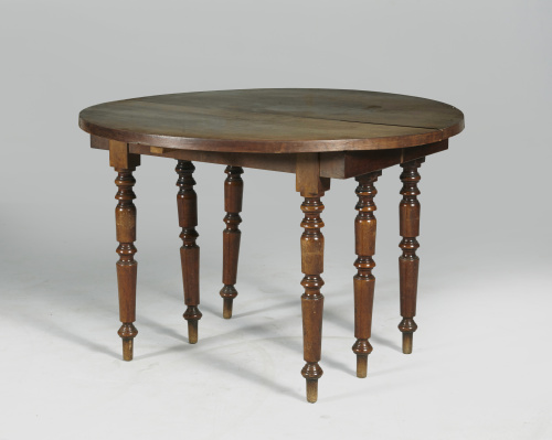 Mesa de comedor extensible Louis Philippe en madera de caob
