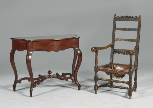 Consola isabelina, en madera de caobaTrabajo español, medi