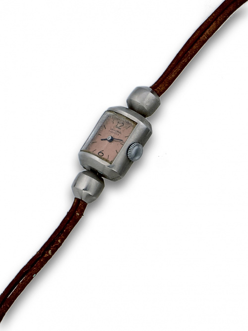 Reloj UNIVERSAL GENEVE Art-Decó en acero. Nº 652161