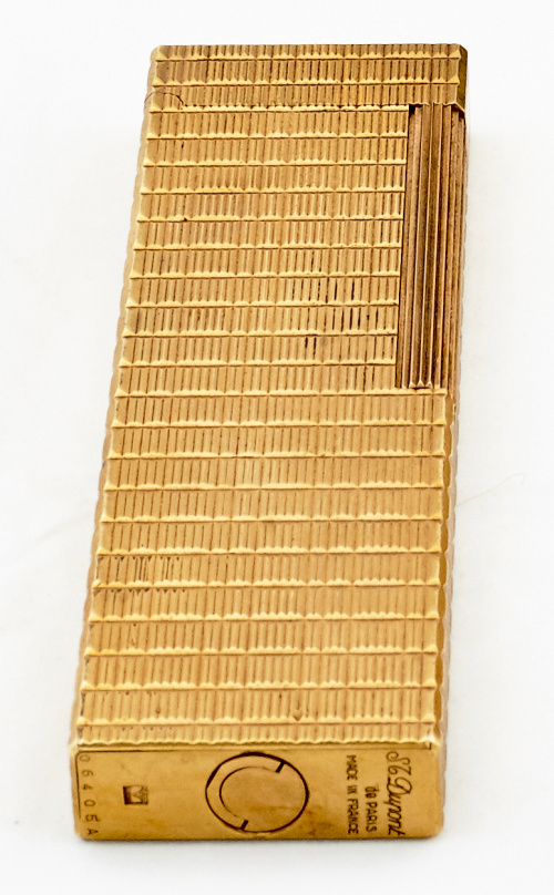 Encendedor Dupont plaqué or tamaño de mesa ;numerado: 06405A
