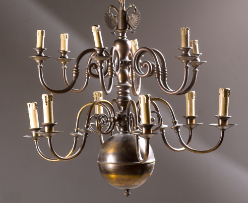 Lámpara de estilo holandés de bronce, S. XIX