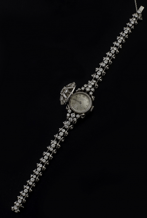 Reloj joya de brillantes y diamantes talla baguette PATEK P