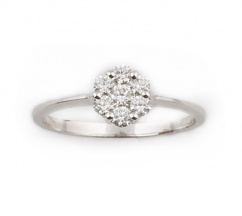 Sortija rosetón de brillantes que suman 0,40 ct en montura 