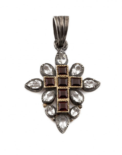 Cruz colgante portuguesa s XIX con cuerpo central de granat