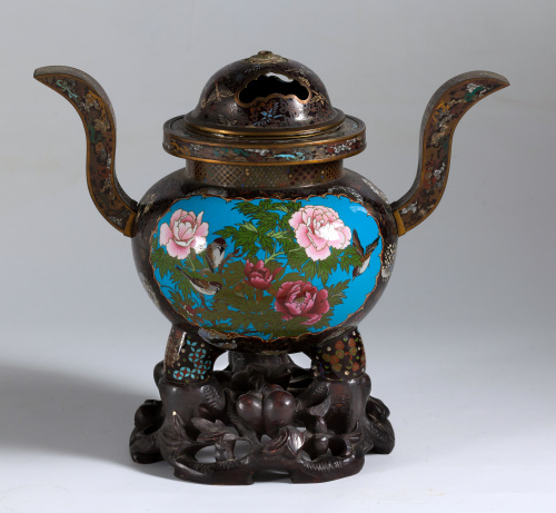 Pebetero en bronce y esmalte.China, dinastia, Qing, S. XIX