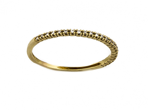 Media alianza fina de brillantes en oro amarillo de 18K.