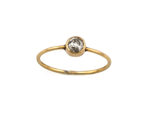 Sortija con solitario de brillante de 0,20 ct. aprox en aro