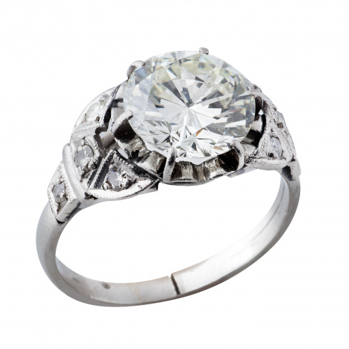 Sortija solitario con brillante 2,70 ct  color estimado L  