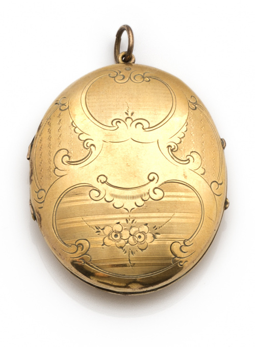 Colgante portafotos ovalado de pp s XX en metal plaqué or.