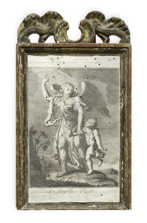 Pareja de marcos en madera tallada con restos de dorado.Es