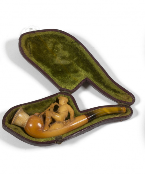 Pipa en espuma de mar y ámbar con un cazador.Alemania, ffs