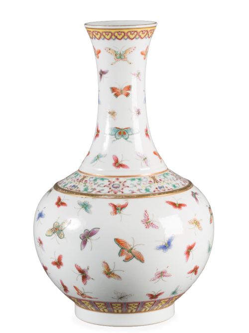 Jarrón “Butterfly” en porcelana de la “Familia Rosa”.China