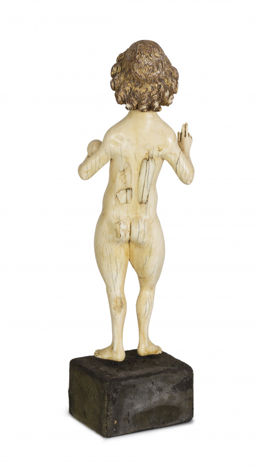 “Niño Jesús como Salvator Mundi”  escultura de bulto redond