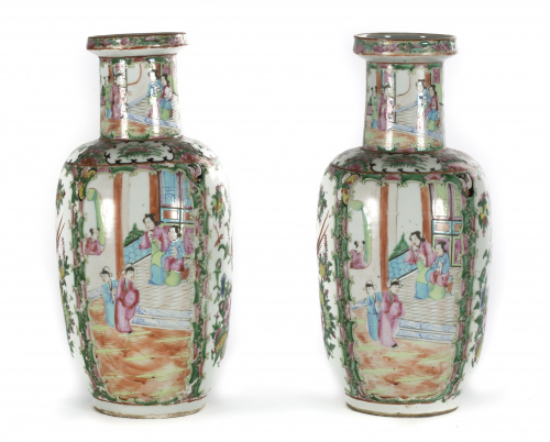 Pareja de jarrones “rouleau” en porcelana Canton de la “Fam