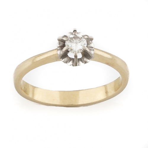 Sortija con brillante de 0,20 aprox en montura de oro amari