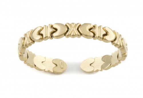 Brazalete flexible italiano en oro de 18K.