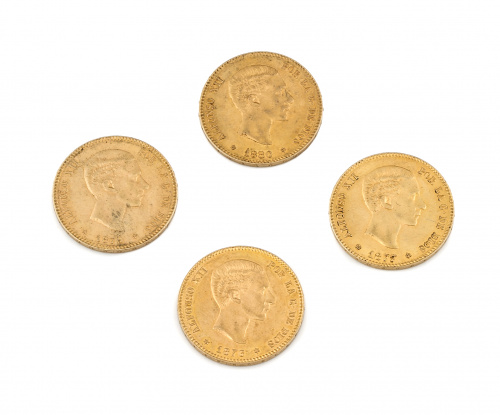 Cuatro monedas de 25 ptas de Alfonso XII  1876,1877,1879 y 